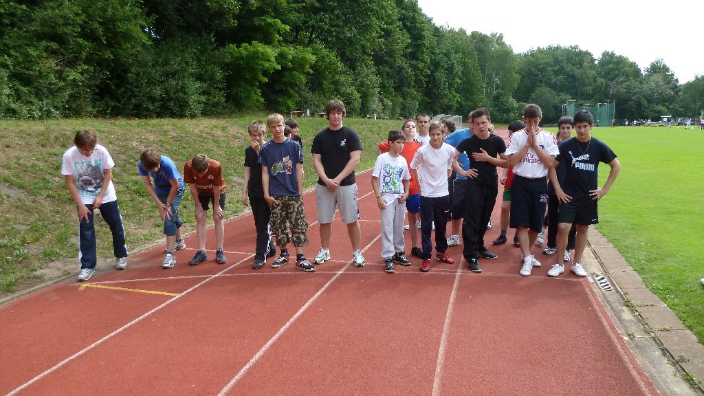 <i><b>Bundesjugendspiele 2011-064</b></i>